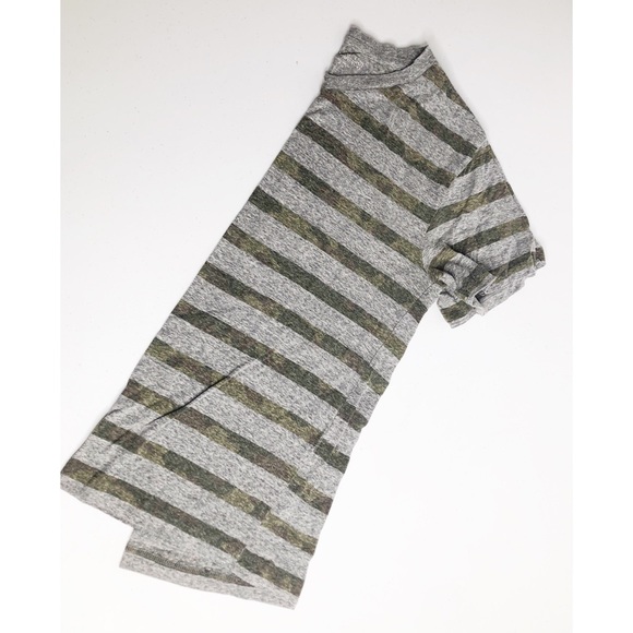 Auth Sidecar v-neck - Picture 3 of 8